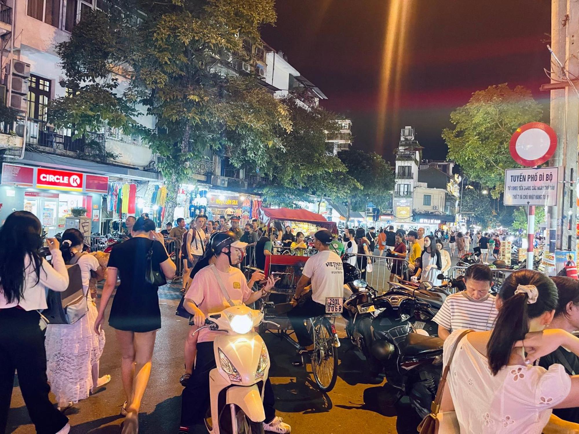 Happy Old House 1738 Apartman Hanoi Kültér fotó
